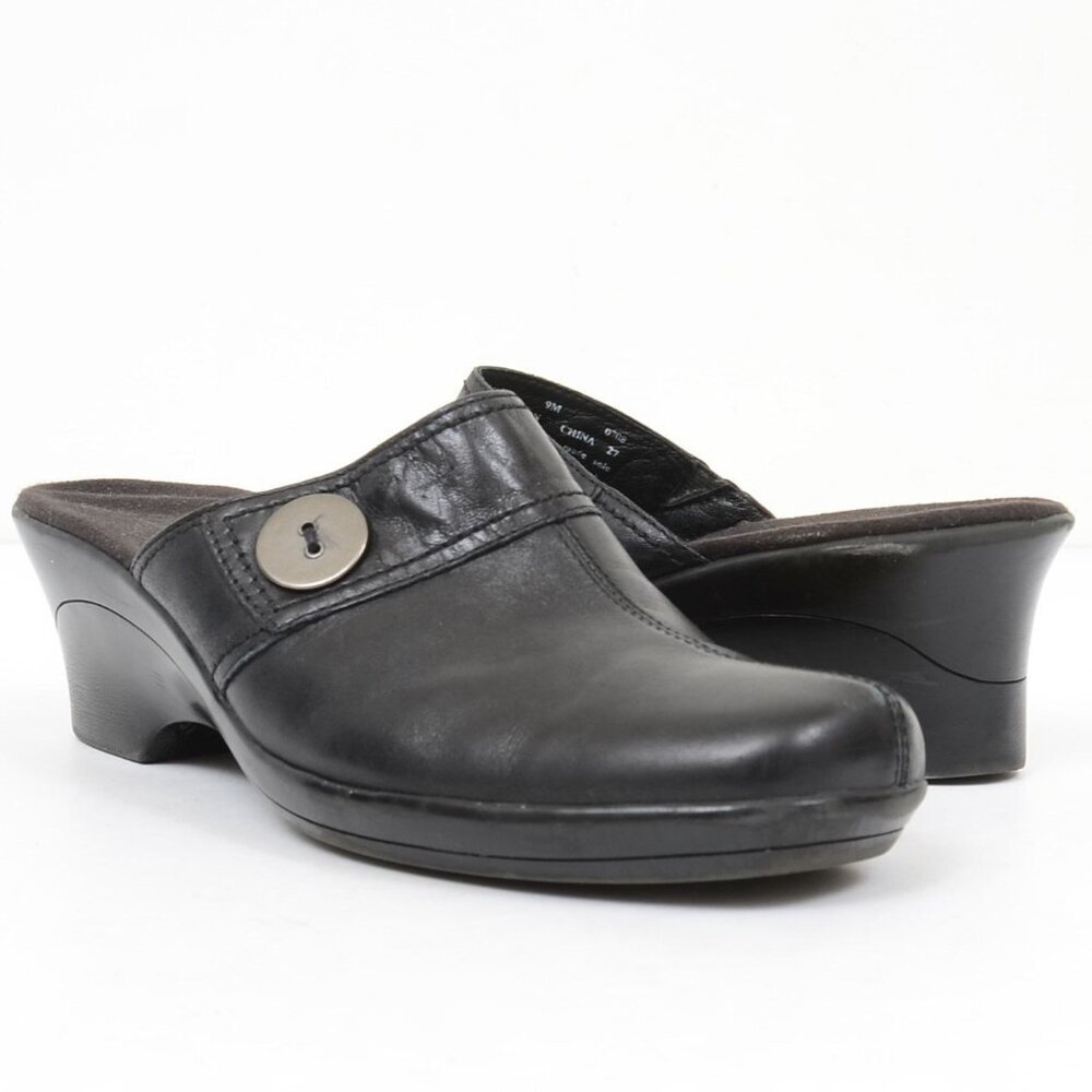 Clarks Black Leather Comfort Slide Mule Clogs Women's Size 9 Vacation Travel